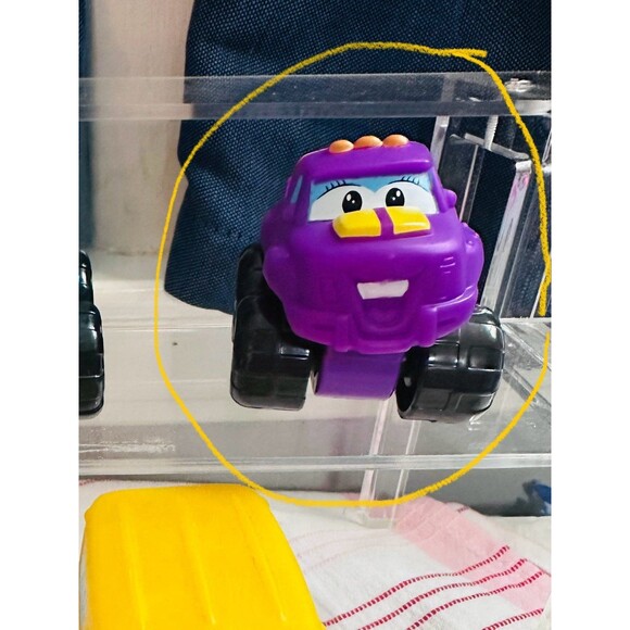 Tonka Lil Chuck And Friends Soft
Vehicles Lot of 3 - Picture 10 of 10